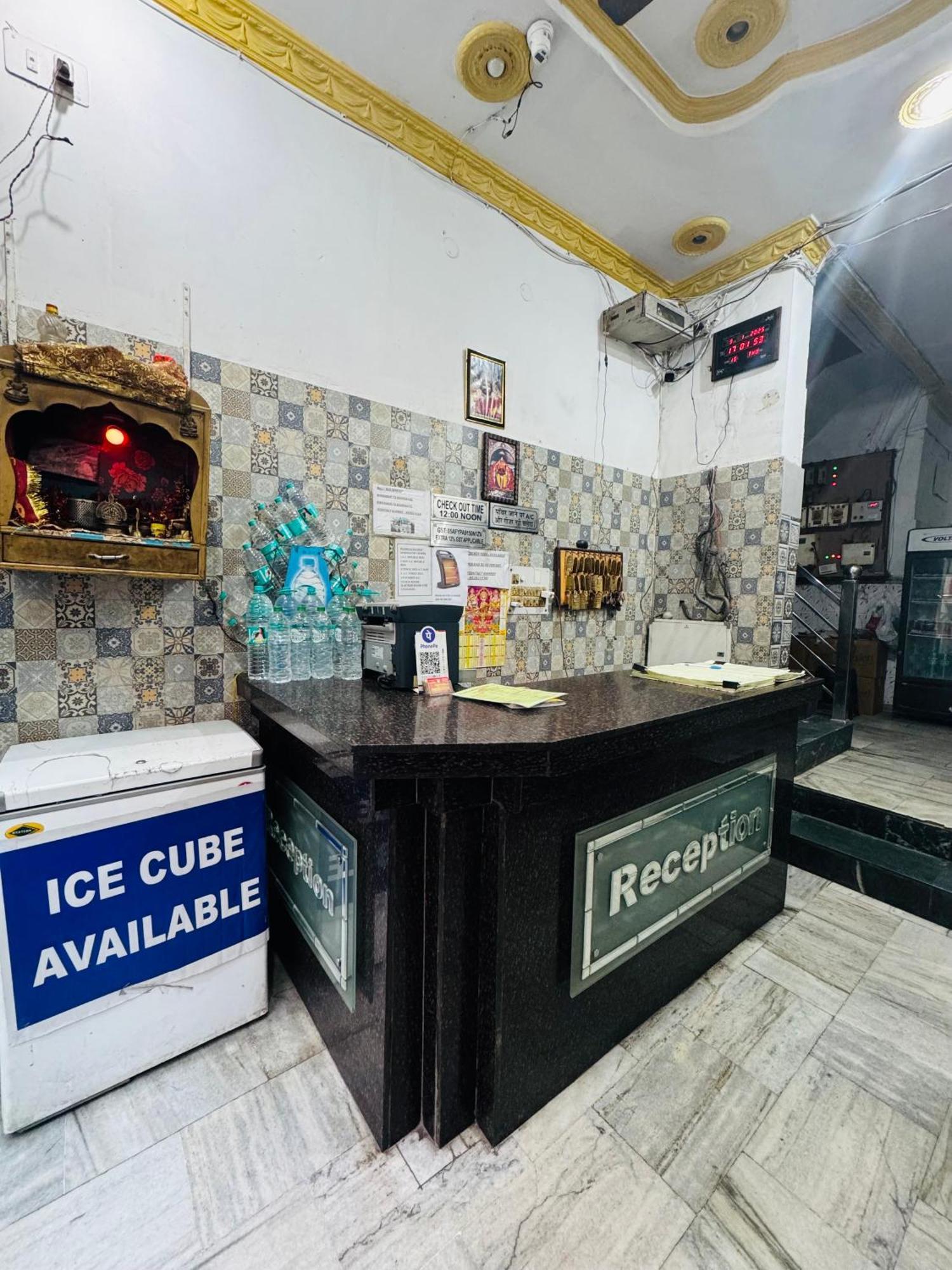 Hotel Hari Ganga - Harkipauri Road Haridwār Exterior foto